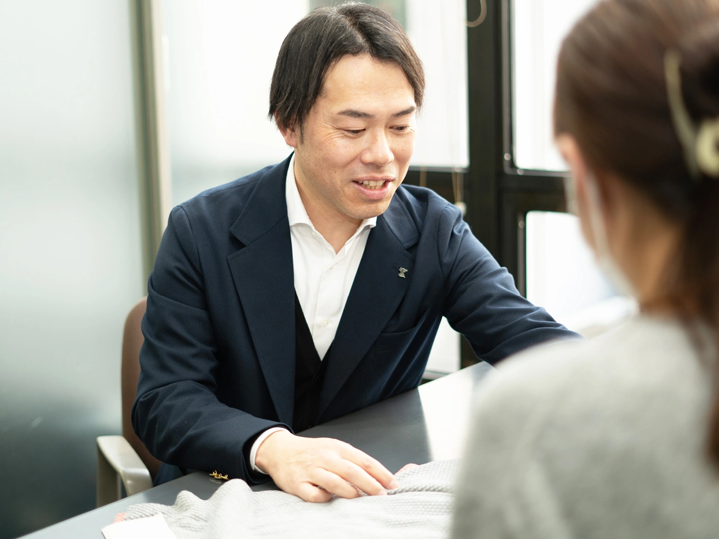 シキボウで働くキャリア入社者 - 2023年入社・繊維部門・営業（機能衣料課）
