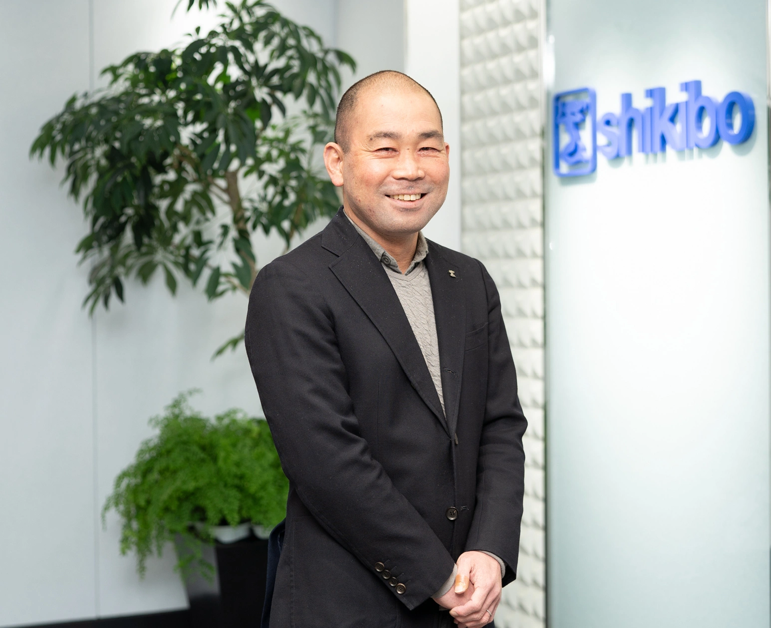 シキボウで働くキャリア入社者 - 2023年入社・繊維部門・営業（原料原糸課）