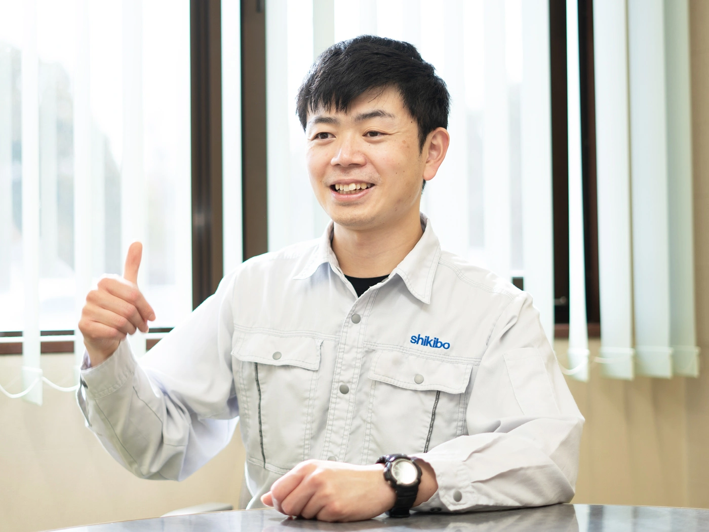 シキボウで働くキャリア入社者 - 2023年入社・産業資材部門・フィルタークロス製造（準備係）